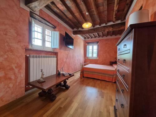 Charming Holiday Home In Camaiore With A Private Pool