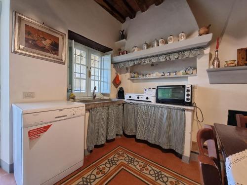 Charming Holiday Home In Camaiore With A Private Pool