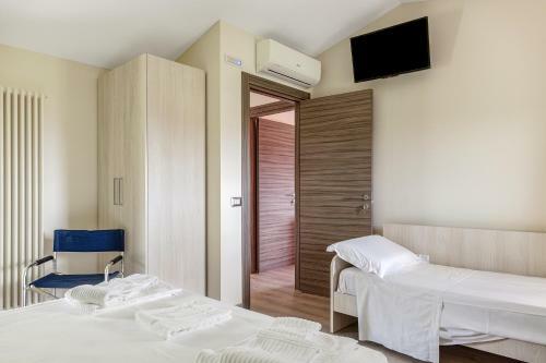 Hostal La Villetta - Xenia