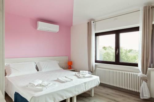 Hostal La Villetta - Xenia