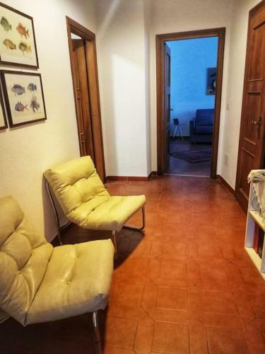 Apartment 3 010037-lt-0479