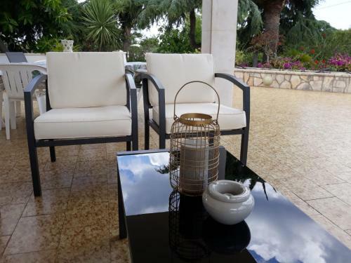 Villa Vista Mare - Con Veranda E Giardino