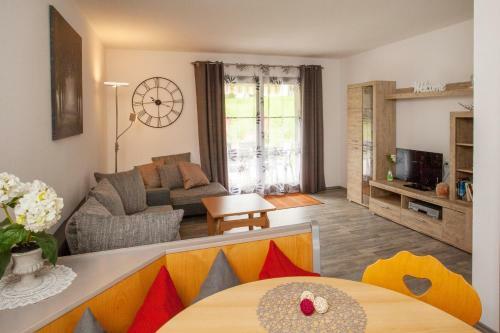Ferienhaus Nr 49, Typ E, Feriendorf Hochbergle, Allg�u