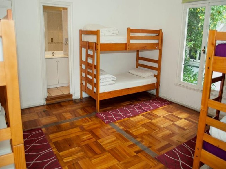 Hostal La Casona Hostel