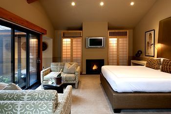 Hotel Gaige House, A Four Sisters Inn