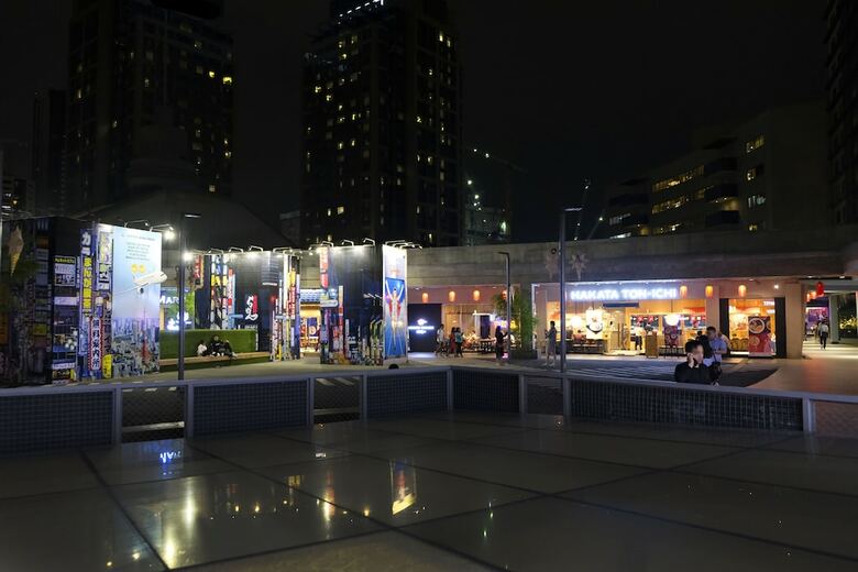 Hotel Holiday Inn & Suites Makati