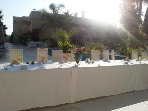 Tasiana Hotel Apartment Complex