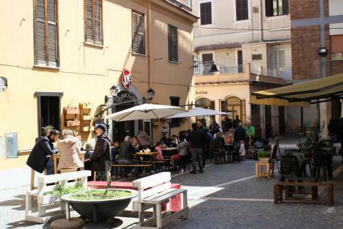 Lory's Home Near Rome