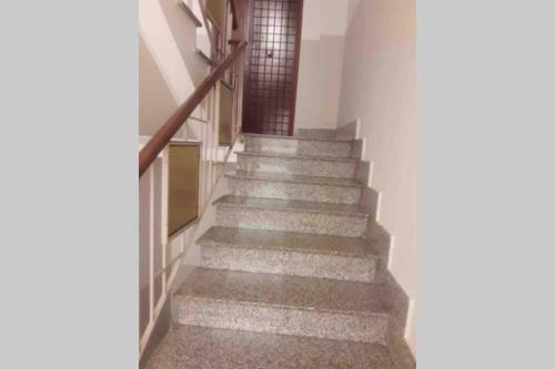 Apartamento Comodo Appartamento In Zona Centrale E Strategica.