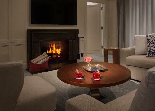Hotel The Newbury Boston
