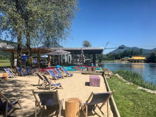 Water, Ski & Mountain Lodge
