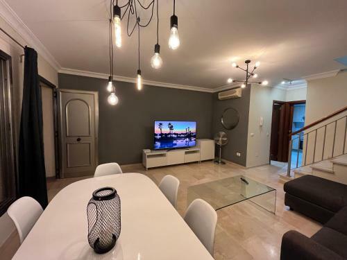Apartamento The Beach & Valley Home