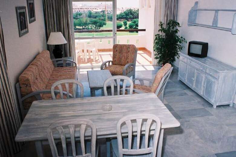 Apartamentos Golf Center