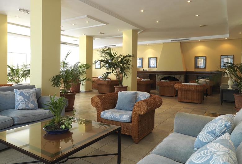 Hotel Intur Azor