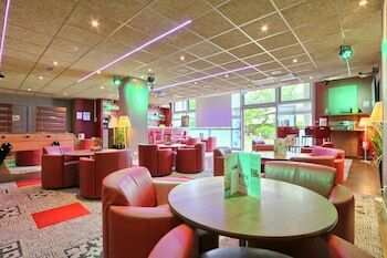 Hotel Campanile Roissy Charles De Gaulle