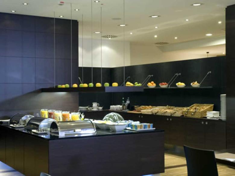 Hotel NH Wien City