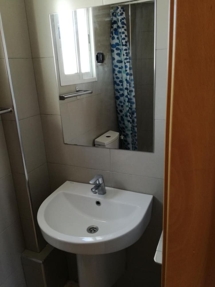 Hostal B&B Habitaciones Barra89