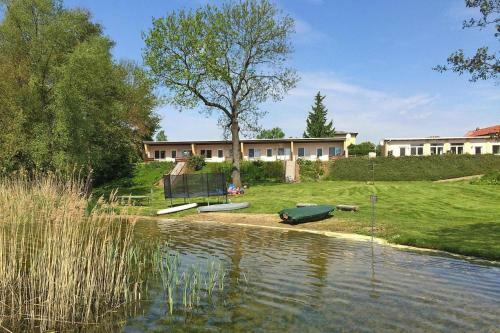 Row Bungalows Am Gro� Labenzer See, Klein Labenz