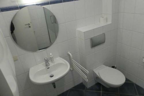 Apartamento Einliegerwohnung Mit Wintergarten (eg)