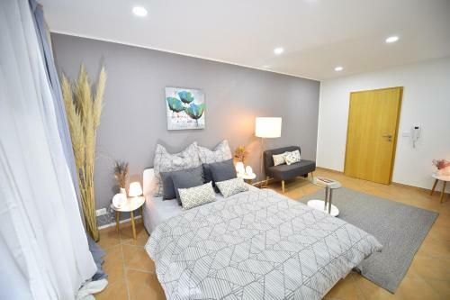 Apartamento Moderne Unterkunft Mit Japangarten?parkplatz