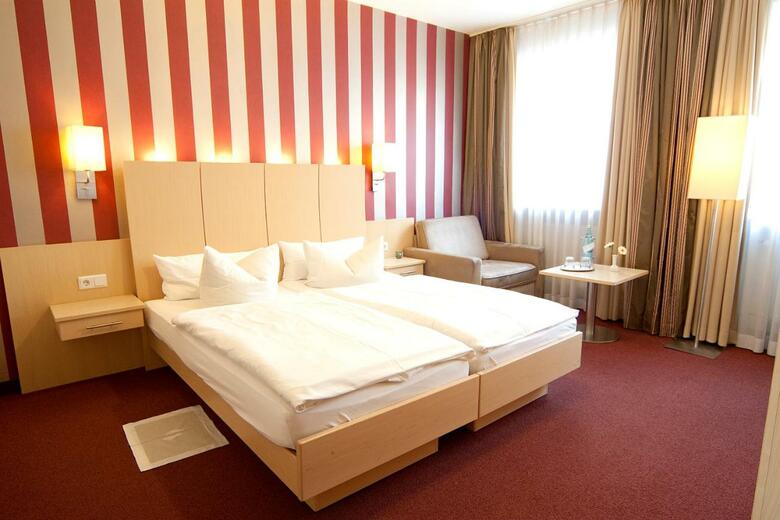 Hostal Hotel Garni Deutsches Haus