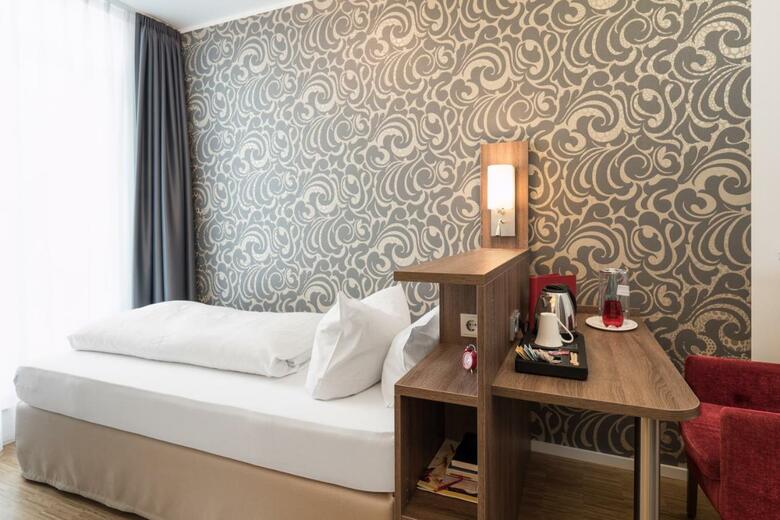 Hostal Hotel Garni Deutsches Haus
