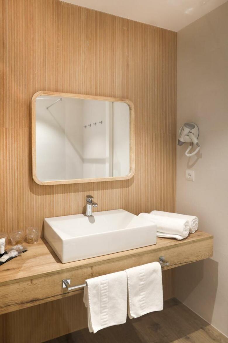 Le Petit Boutique Hotel