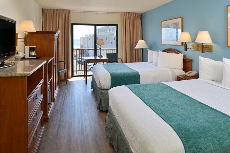Hotel Edgewater Inn And Suites