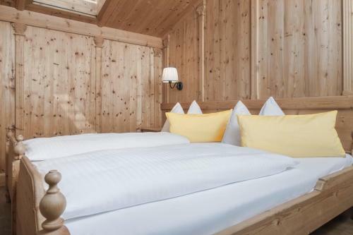 Hotel Ebner's Waldhof Am See Resort & Spa