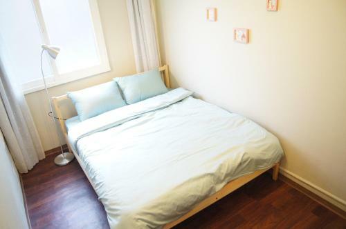 Hostal Gom Guesthouse Myeongdong