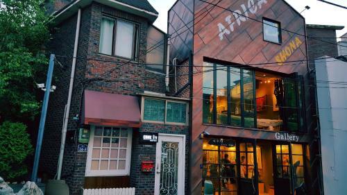 Hostal Gom Guesthouse Myeongdong