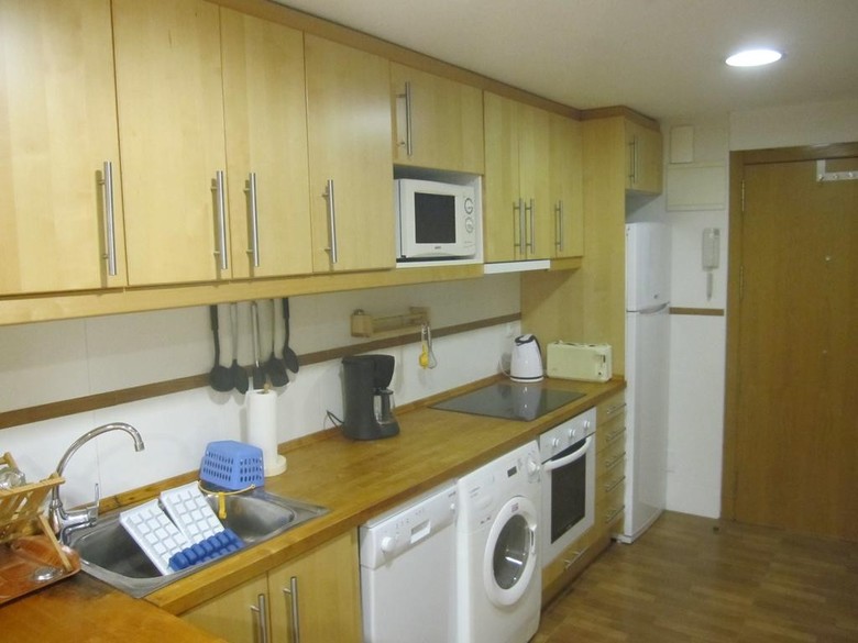 Apartamentos Kasa 25 Centro Baz�n