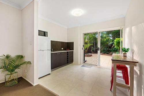 Mt Coolum Retreat 'a Bed & Breakfast'