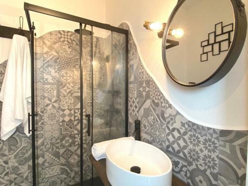 Hostal Canduleri