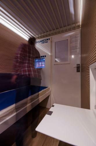 Resting Pods - Zzzleepandgo Bgy Airport