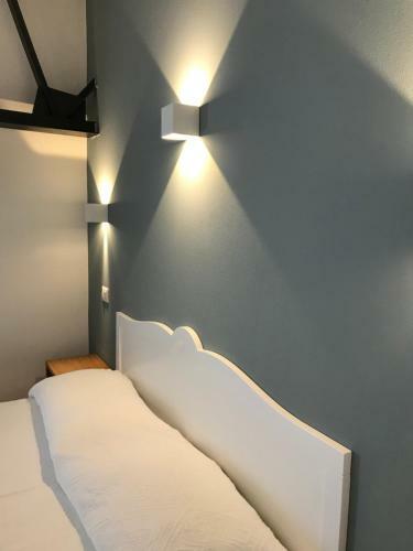 Hostal Cinema House Apartments