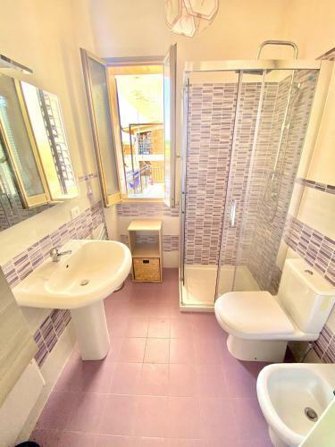 Full Apartment With 2 Rooms