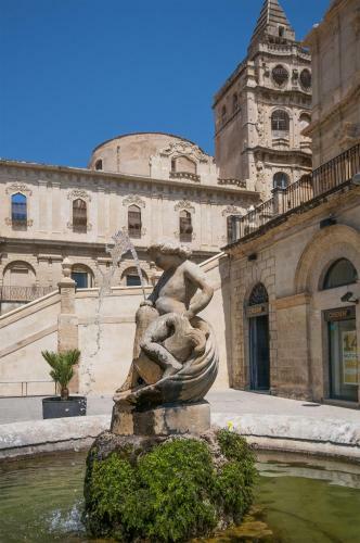 Apartamento Aurispa 143 Con Piscina Noto Centro
