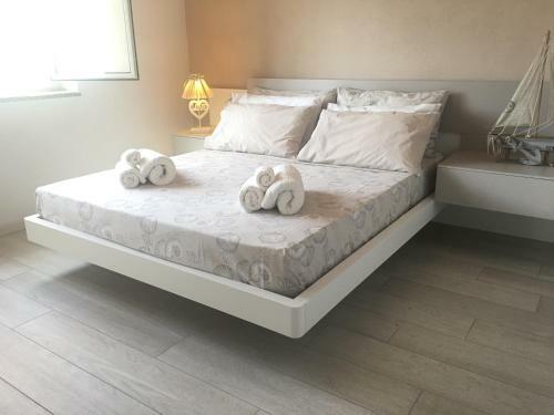Luxury Country Villa By Sardiniagem, Walk To Beach