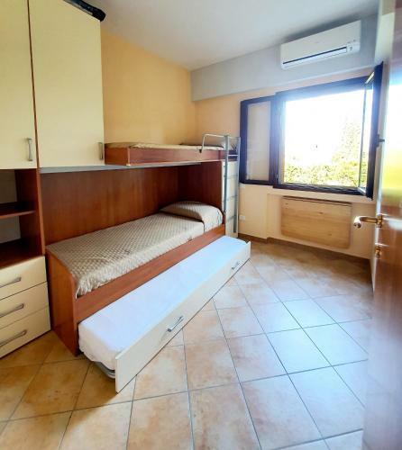 Dommos - Marinaway Apartments