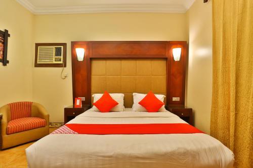 Azor Plaza Furnished Apartments