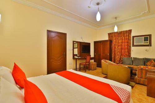 Azor Plaza Furnished Apartments