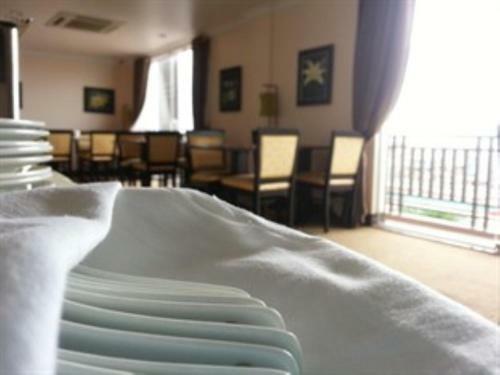 Rain Rock Hotel