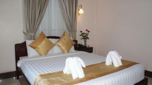 Rain Rock Hotel
