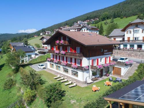 Hotel Dolomitenblick