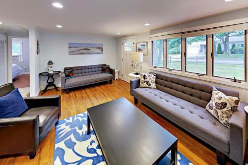 Lilly Pond Place