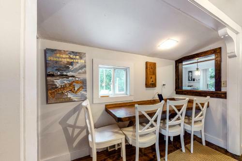 Depot Harbor Hideaway