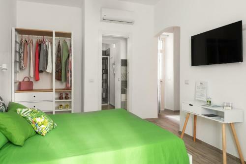 Hostal Altr� Guest House