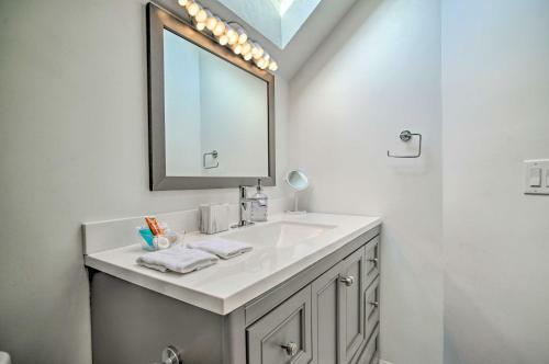 Apartamento Cape Cod Condo About 2 Mi To South Cape Beach!