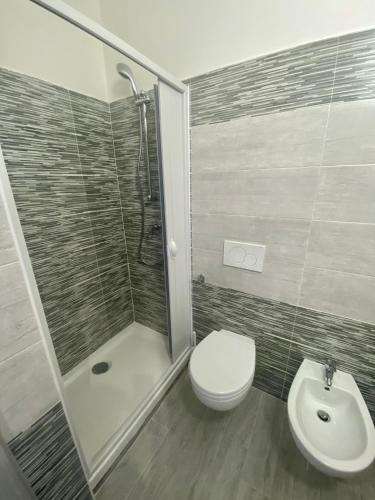 Hostal Camere Indipendenti Con Bagno Privato